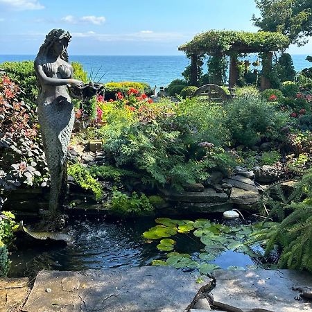 مبيت وإفطار كوبورغ The Wind In The Willows - Luxury Lakefront Oasis المظهر الخارجي الصورة